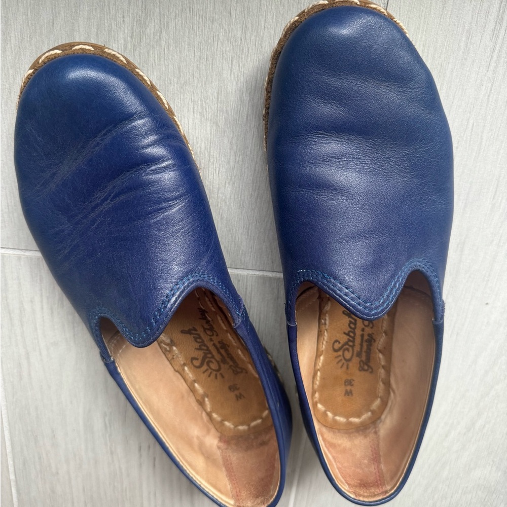Sabah Blue Leather Flats Versatile Slip-Ons